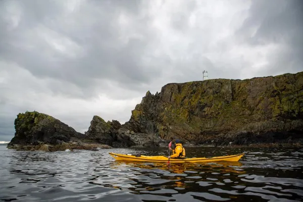 The light at Hoo Stack